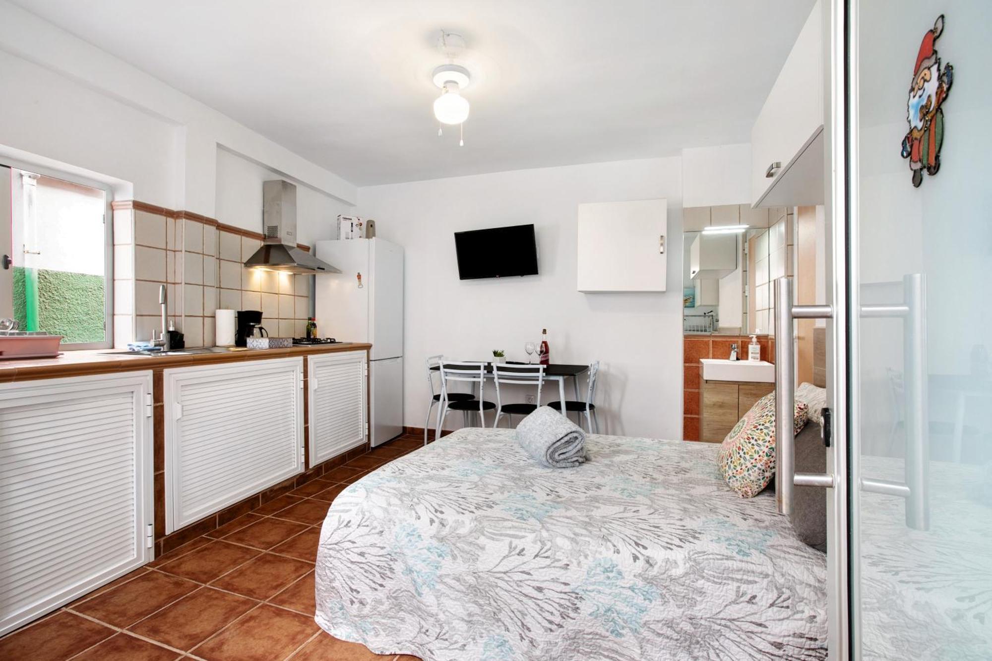 Estudio La Morena Apartment *